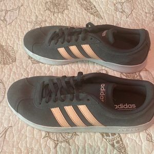 Adidas women’s Ortholite Sneakers